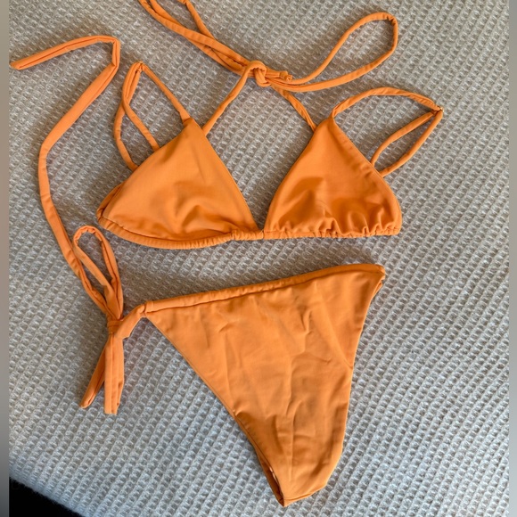 Via Vanilla Orange Bikini Set - Size M - Picture 1 of 9